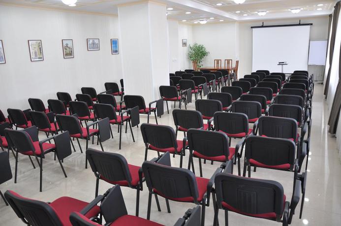 Imagen de los interiores del Hotel Traian, Braila. Foto 12