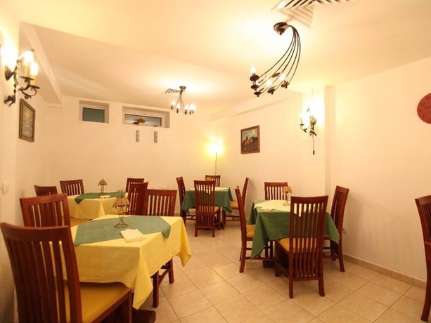 Imagen general del Hotel Traian, Constanta. Foto 2