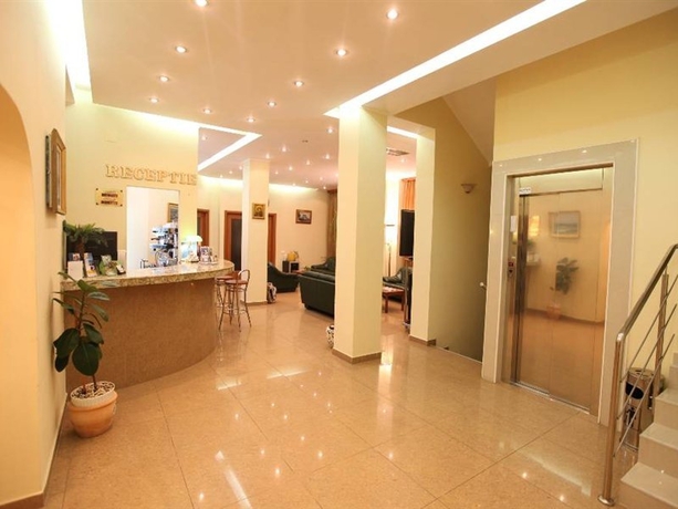 Imagen general del Hotel Traian, Constanta. Foto 4