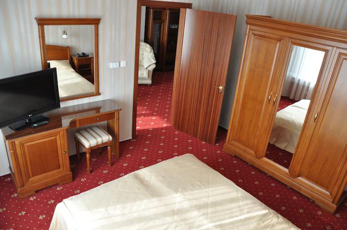 Imagen de la habitación del Hotel Traian. Foto 5