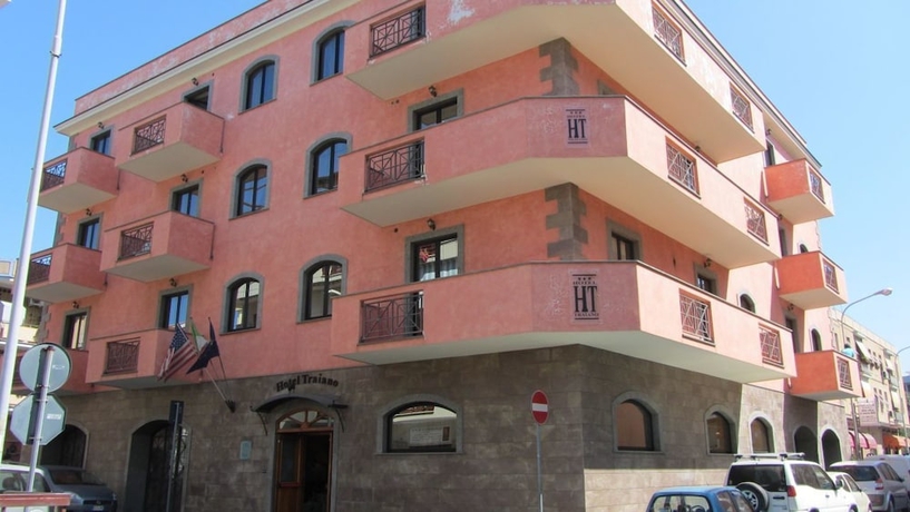 Imagen general del Hotel Traiano, Civitavecchia. Foto 1