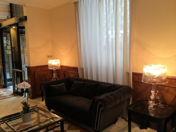 Imagen de los interiores del Hotel Traiano, Roma. Foto 4