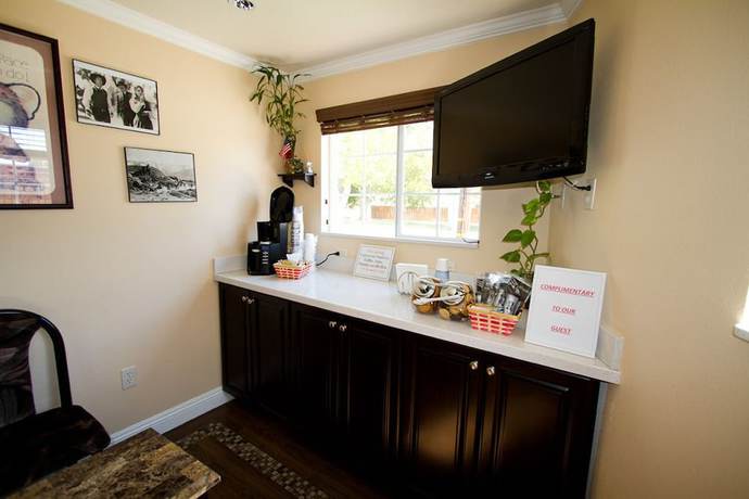 Imagen de los interiores del Hotel Trails Motel. Foto 19