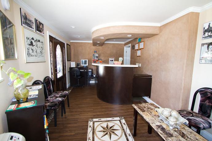 Imagen de los interiores del Hotel Trails Motel. Foto 20