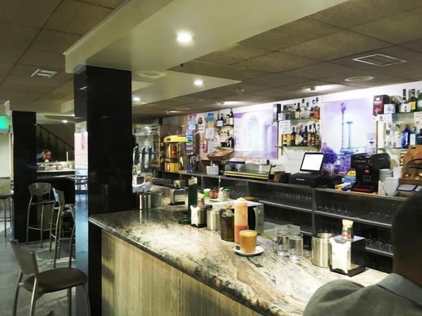 Imagen del bar/restaurante del Hotel Trajano, Zalamea de la Serena. Foto 10