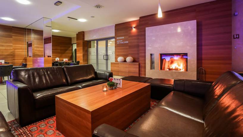 Imagen del bar/restaurante del Hotel Trakoscan, &Scaron;estani. Foto 3