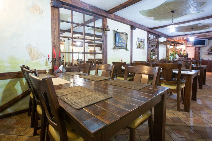 Imagen del bar/restaurante del Hotel Traktir. Foto 3