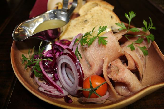 Imagen del bar/restaurante del Hotel Traktir. Foto 7