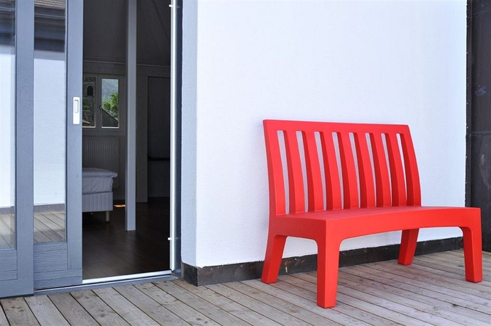 Imagen de los exteriores del Hotel Tralala Montreux. Foto 8