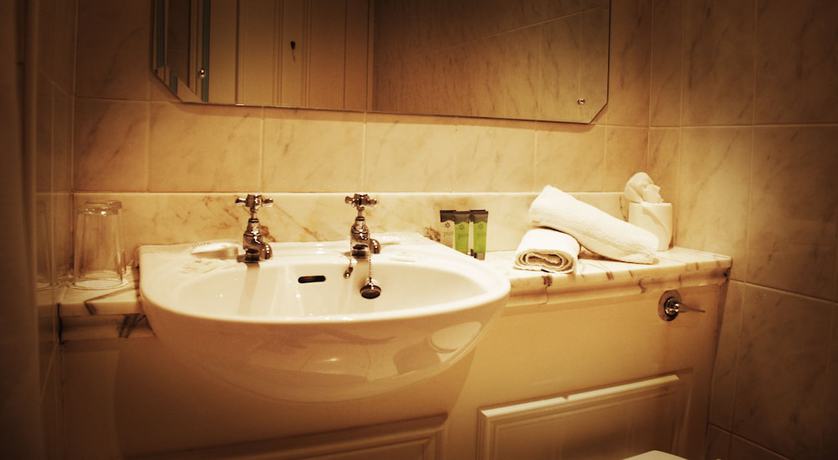 Imagen de la habitación del Hotel Tralee Benners Hotel. Foto 13