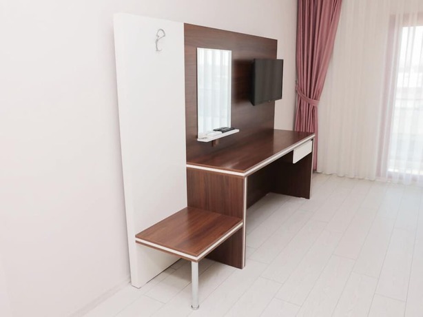 Imagen de la habitación del Hotel Tralles. Foto 14