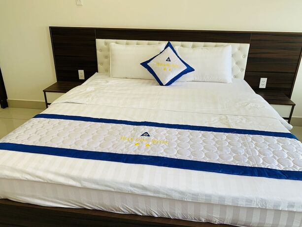 Imagen de la habitación del Hotel Tran Long Binh Duong Hotel. Foto 16