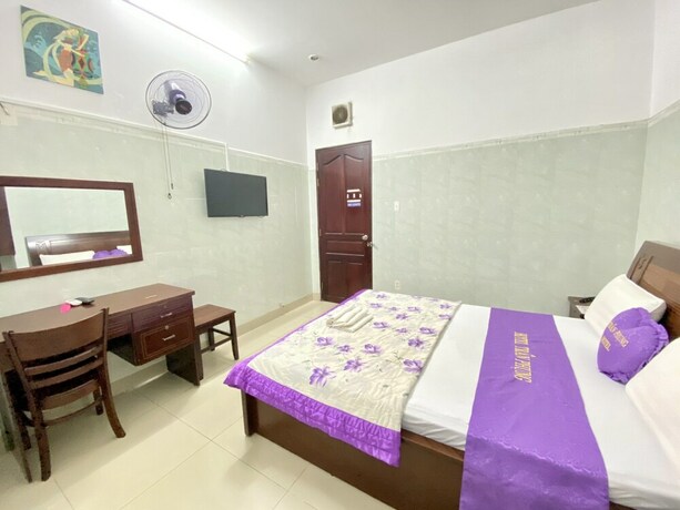 Imagen de la habitación del Hotel Tran Phung. Foto 31