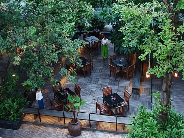 Imagen general del Hotel Trang Bangkok - Sha Extra Plus. Foto 5
