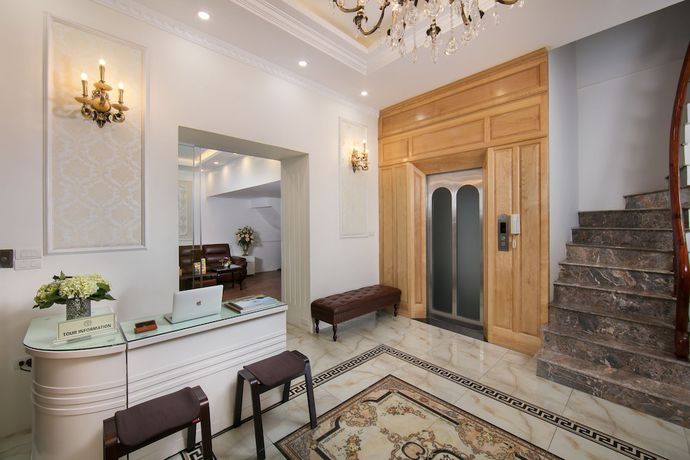 Imagen de los interiores del Hotel Trang Trang Premium. Foto 16