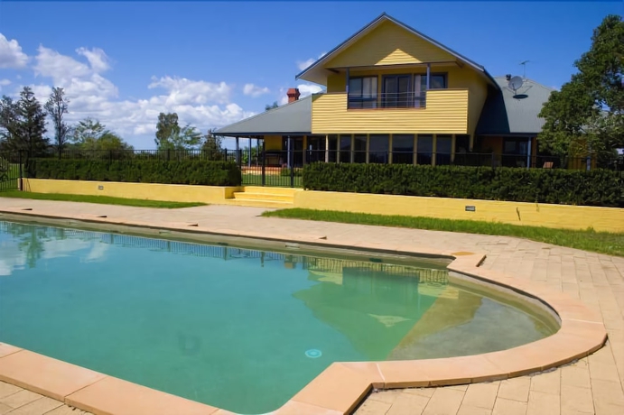 Imagen de la piscina del Hotel Tranquil Vale Vineyard and Cottages. Foto 14