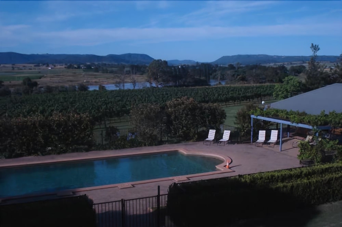 Imagen de la piscina del Hotel Tranquil Vale Vineyard and Cottages. Foto 15