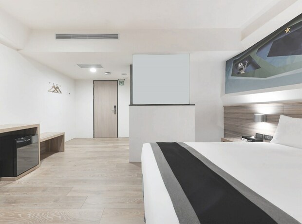 Imagen de la habitación del Hotel Trans Inn. Foto 20