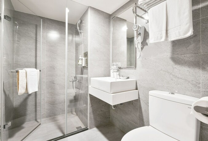 Imagen de la habitación del Hotel Trans Inn. Foto 24