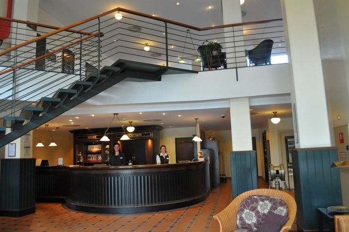 Imagen de los interiores del Hotel Trans World Donauwelle. Foto 9