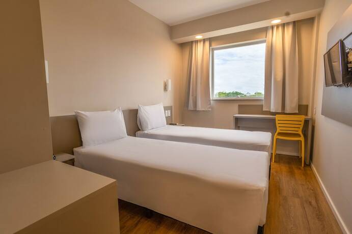 Imagen de la habitación del Hotel Transam&eacute;rica Fit Primavera Do Leste. Foto 21