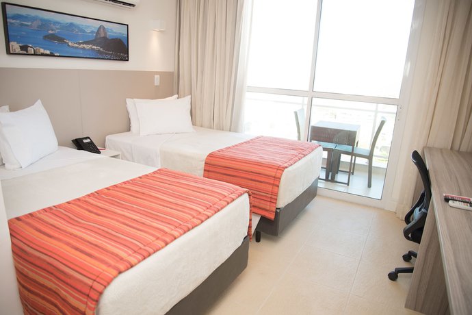 Imagen de la habitación del Hotel Transamerica Executive Maca&eacute;. Foto 10