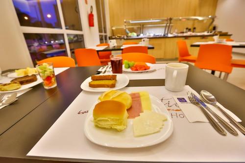 Imagen general del Hotel Transamerica Fit Jacare&iacute;. Foto 8