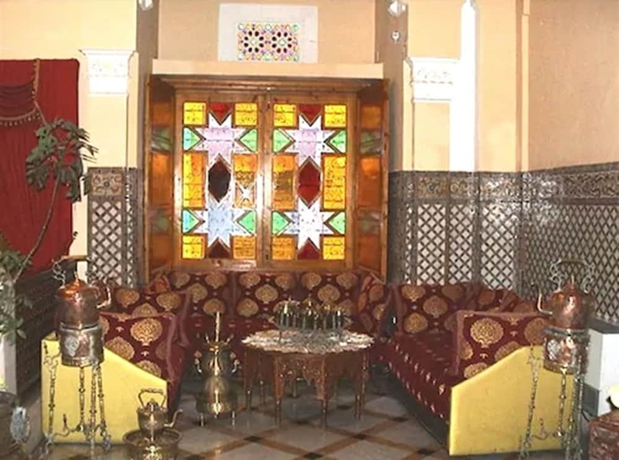 Imagen de los interiores del Hotel Transatlantique. Foto 17