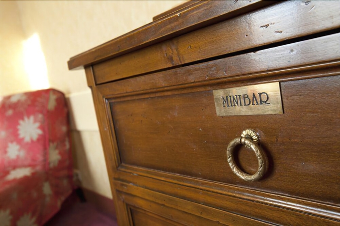 Imagen de la habitación del Hotel Transcontinental. Foto 14