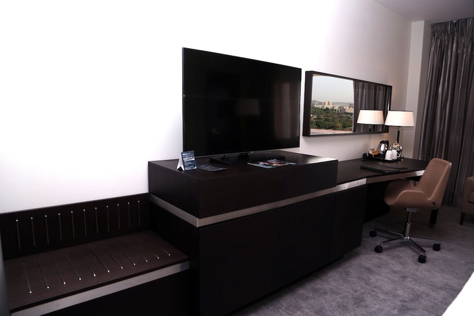 Imagen de la habitación del Hotel Transcorp Hilton Abuja. Foto 2