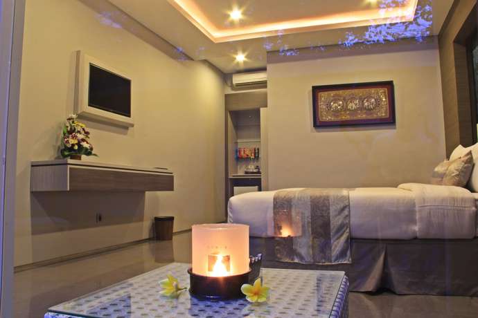 Imagen de la habitación del Hotel Transera Kamini Legian. Foto 3