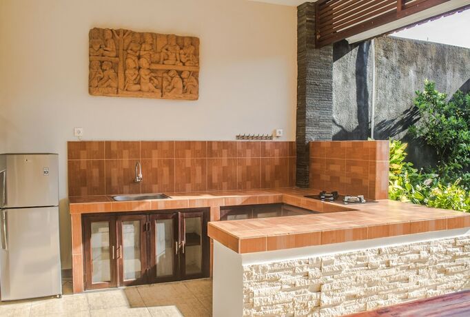 Imagen general del Hotel Transera Kirana Villa Seminyak. Foto 18