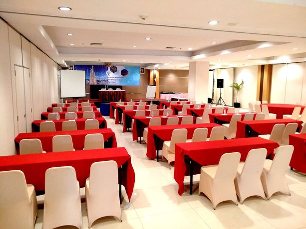 Imagen de los interiores del Hotel Transera Pontianak. Foto 15