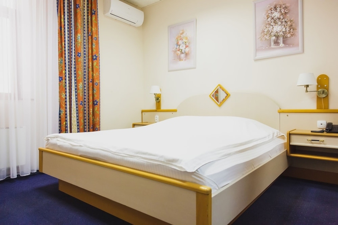 Imagen de la habitación del Hotel Transhotel. Foto 4