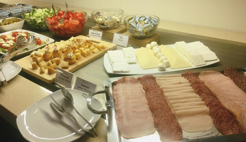 Imagen general del Hotel Transilvania, Alba Iulia. Foto 13