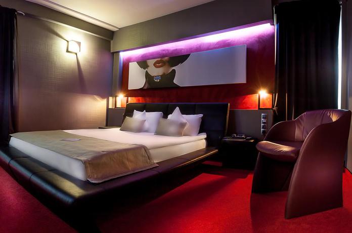 Imagen de la habitación del Hotel Transilvania TG Mures. Foto 7