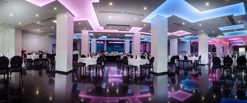 Imagen del bar/restaurante del Hotel Transilvania TG Mures. Foto 2