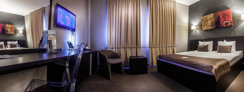 Imagen de la habitación del Hotel Transilvania TG Mures. Foto 8