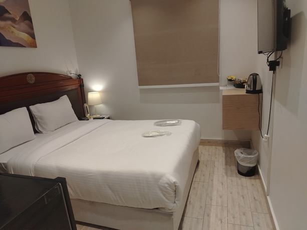 Imagen de la habitación del Hotel Transit 64. Foto 4