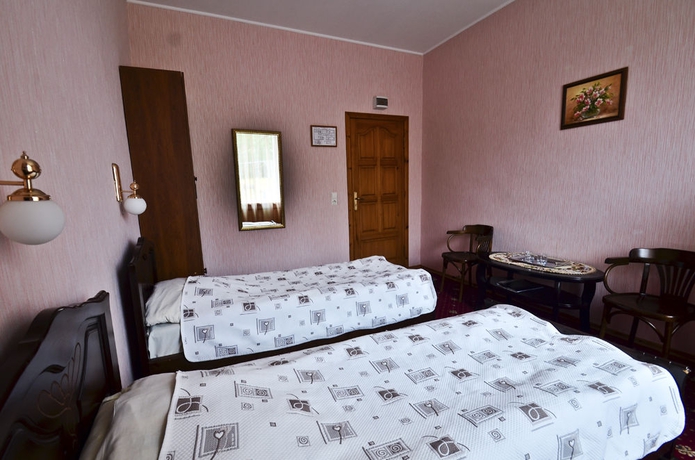 Imagen de la habitación del Hotel Transit Hotel. Foto 3