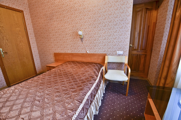 Imagen de la habitación del Hotel Transit Hotel. Foto 8