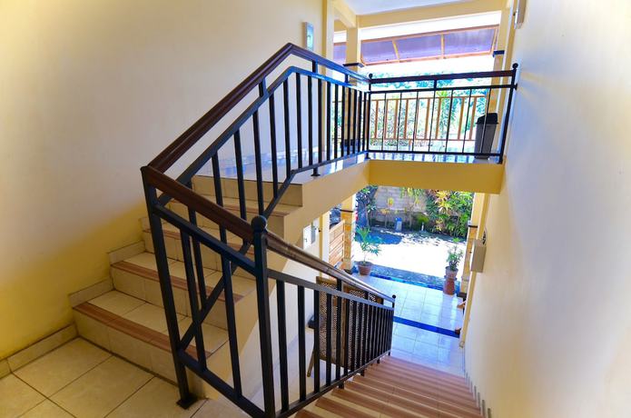 Imagen de los interiores del Hotel Transit Inn Senggigi. Foto 20