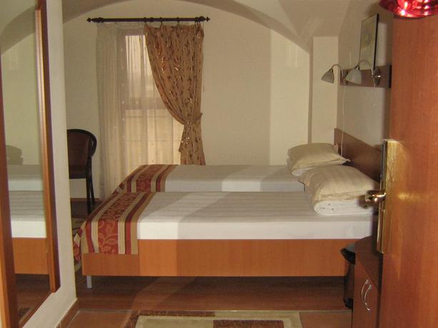 Imagen general del Hotel Transit, Oradea. Foto 12