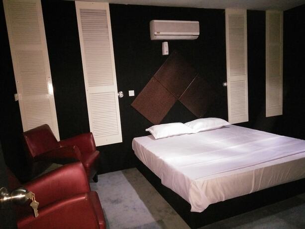 Imagen general del Hotel Transit Room KLIA - Residence Villa. Foto 11
