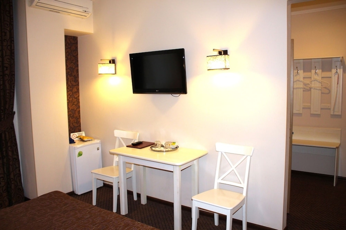 Imagen de la habitación del Hotel Tranzit. Foto 16