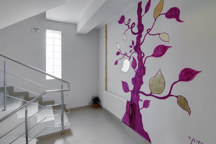 Imagen de los interiores del Hotel Tranzzit. Foto 14