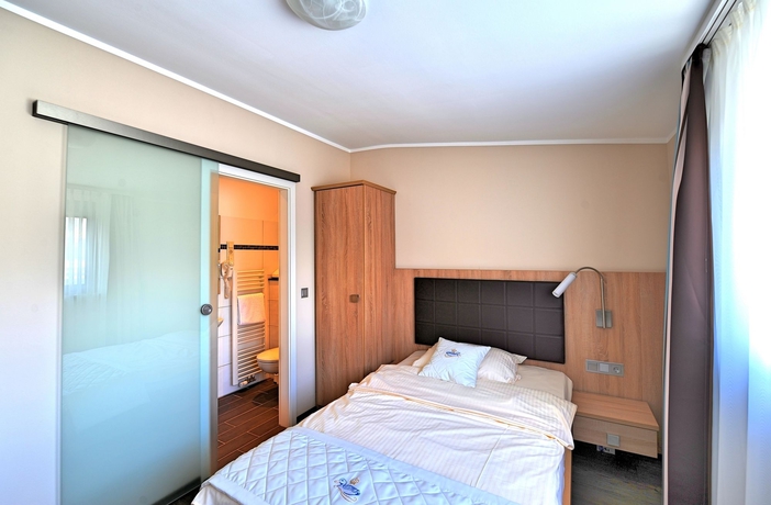 Imagen de la habitación del Hotel Trapp. Foto 9