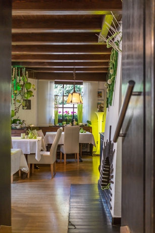 Imagen del bar/restaurante del Hotel Trapp. Foto 5