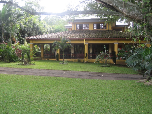 Imagen de los exteriores del Hotel Trapp Family Country Inn. Foto 9