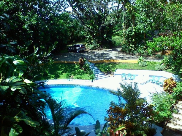 Imagen de la piscina del Hotel Trapp Family Country Inn. Foto 15